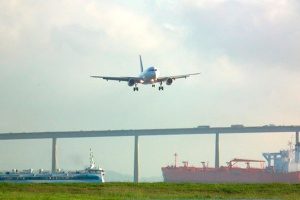 FISCALIZAÇÃO, CONTROLE E MONITORAMENTO, E INVENTÁRIO E PLANO DE GERENCIAMENTO DE RESÍDUOS SÓLIDOS DO AEROPORTO SANTOS DUMONT – RJ